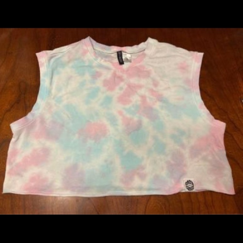 H&M Divided Lazy Wave boxy crop top tank Tie dye size medium
